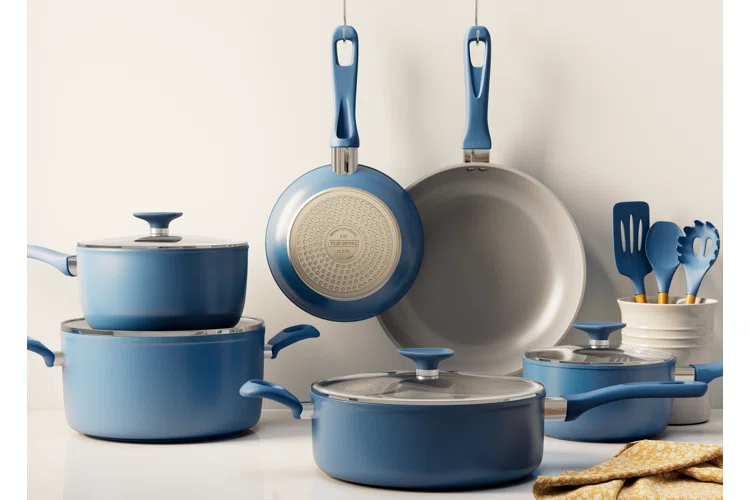 Pans & Cookware
